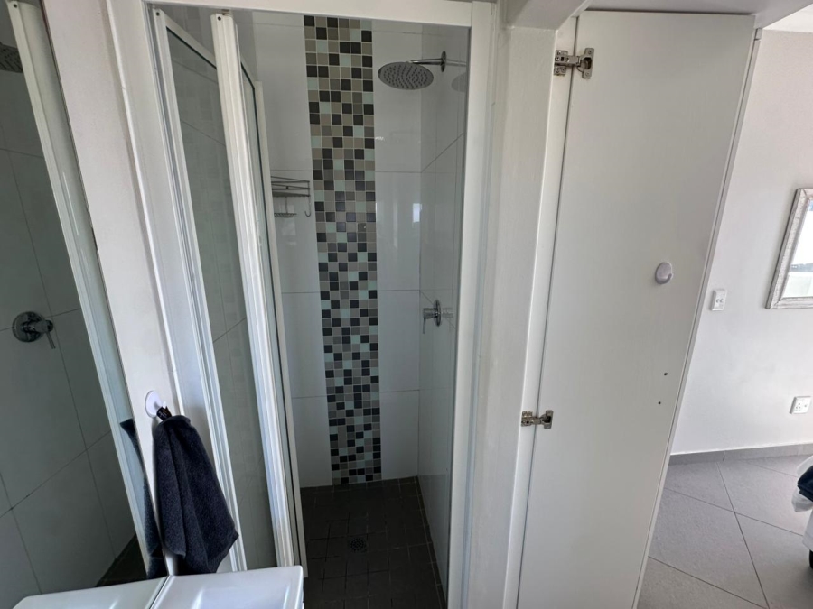 To Let 2 Bedroom Property for Rent in Beachfront Western Cape